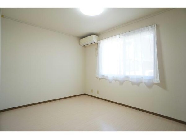 居室(エアコン付き〇)