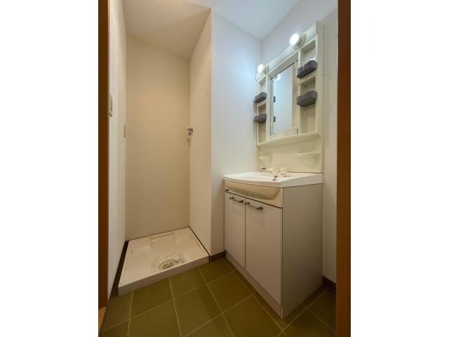 物件内観写真10　(あるとうれしい脱衣所付き◎)