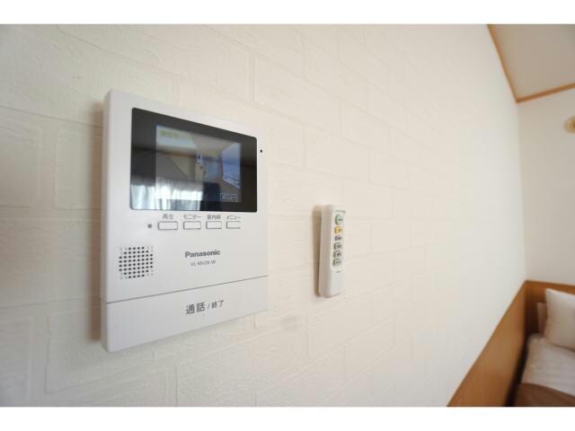 物件内観写真13　(カラーTVモニターフォン)