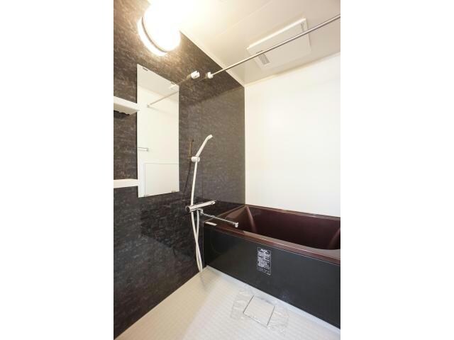 物件内観写真12　(浴室乾燥機付)