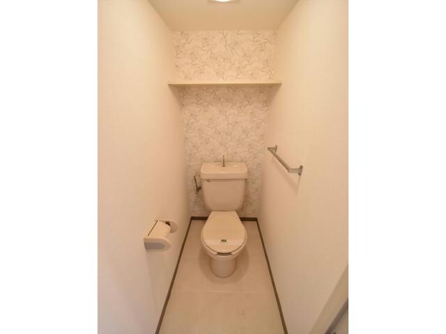 物件内観写真16　(※同物件他室です)