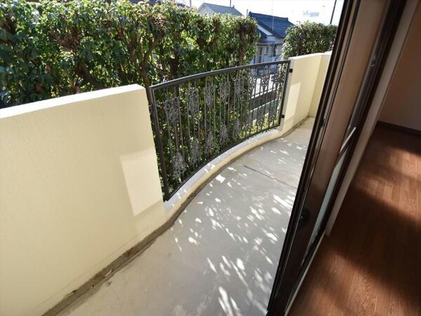 ベランダ・バルコニー(※同物件他室です)