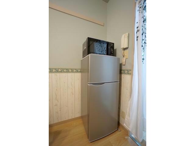 物件内観写真12　(冷蔵庫、電子レンジ付)