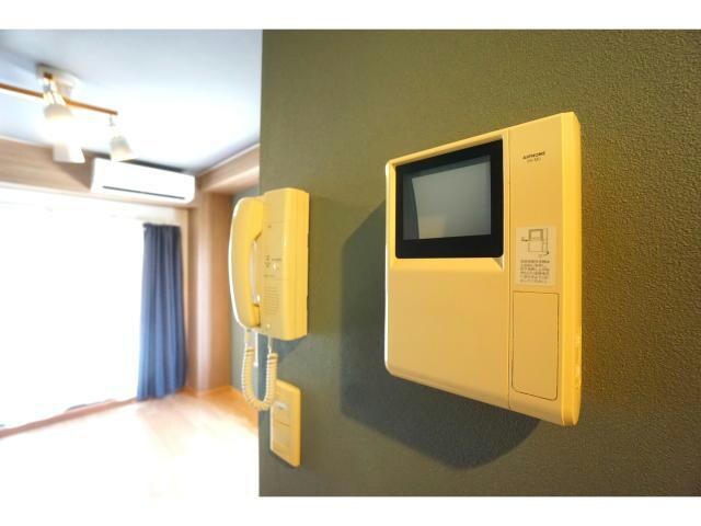 物件内観写真17　(エントランスはオートロック)