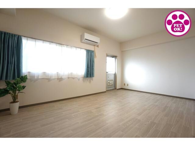 物件外観写真1　(302)