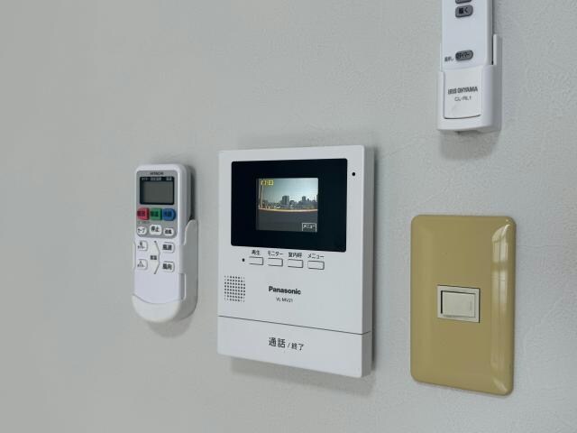 物件内観写真16　(安心のモニターホン)