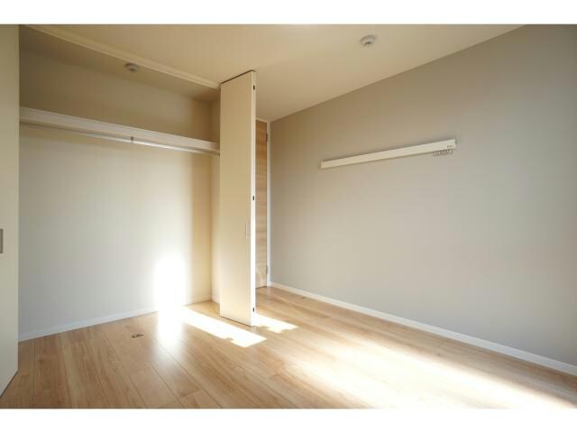 物件内観写真7　(ハンガー収納もおまかせ)