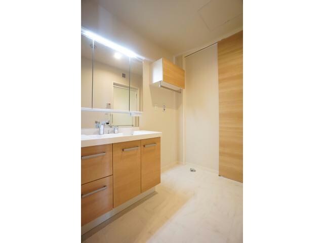 物件内観写真9　(明るい色調で清潔感◎)