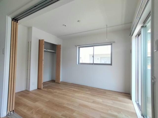 物件内観写真18　(南洋間　室内物干し付♪)