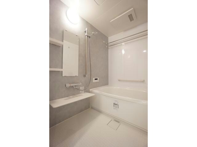 物件内観写真22　(浴室換気乾燥機付き)