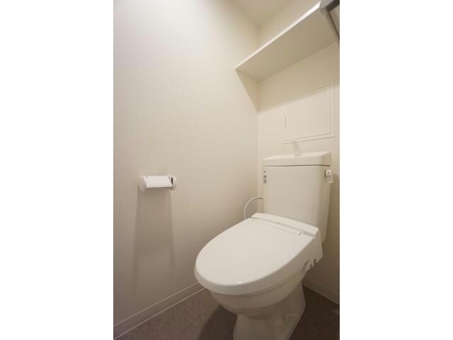 物件内観写真22　(温水洗浄便座)