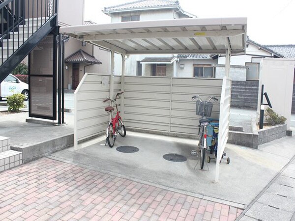 駐輪場