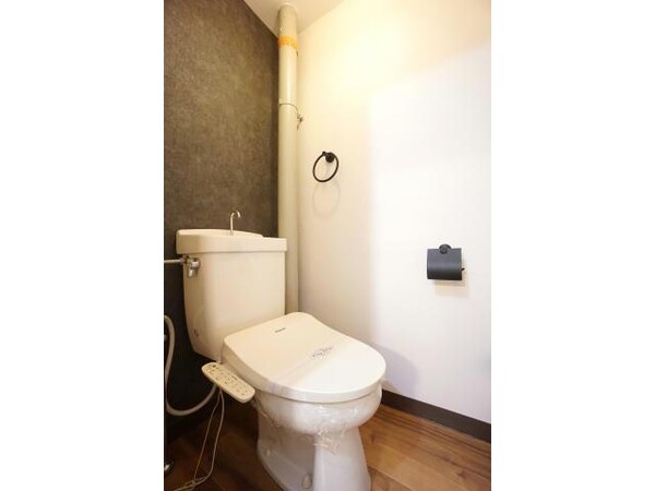 トイレ(温水洗浄便座)