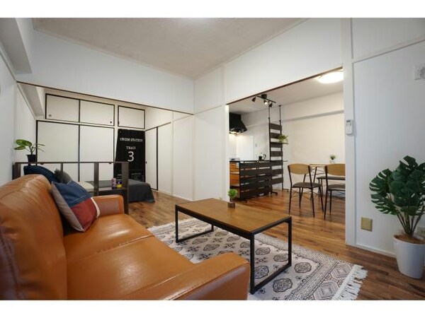 リビングダイニング