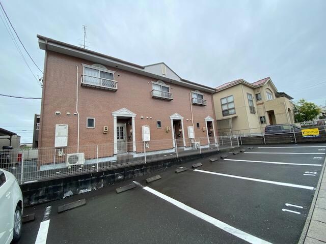 物件外観写真1　(B)