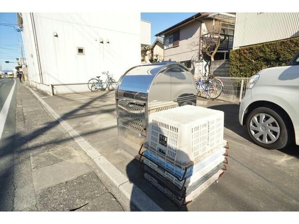 建物設備(敷地内ゴミ置場)