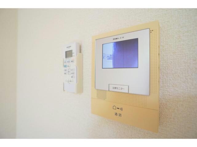 物件内観写真12　(TVモニターホン)