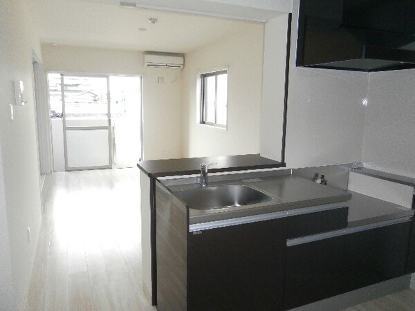 リビングダイニング