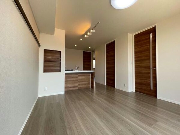 リビングダイニング