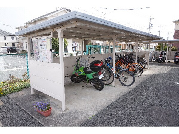 駐輪場