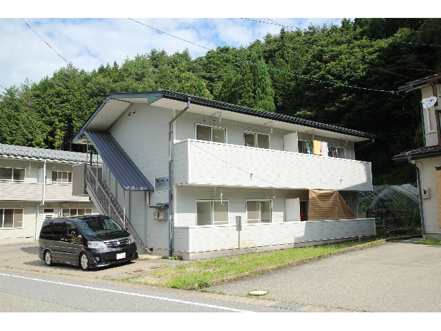 ファミール片野B棟