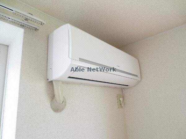 空調設備(エアコン1台)