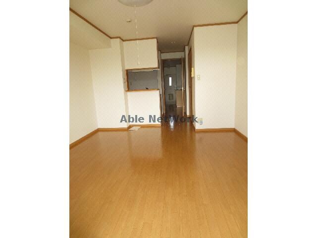 物件内観写真6　(洋室)