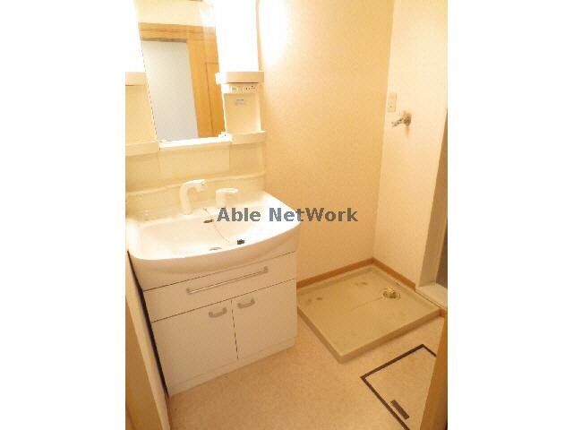 物件内観写真11　(洗面脱衣所)