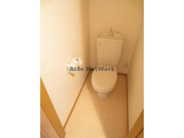 物件内観写真13　(トイレ)