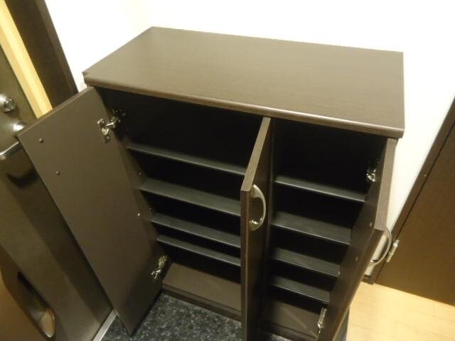 物件内観写真19　(下駄箱)