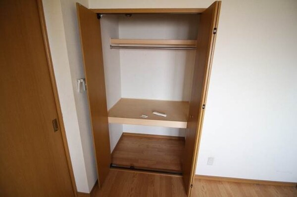 同物件の別の部屋の写真です