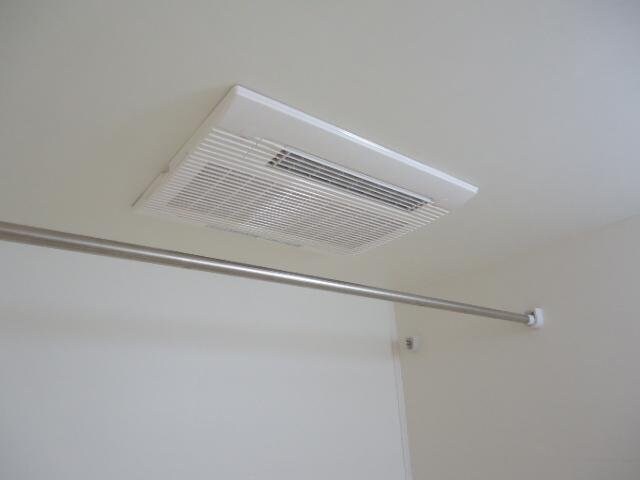 物件内観写真20　(浴室換気乾燥機（イメージ）)