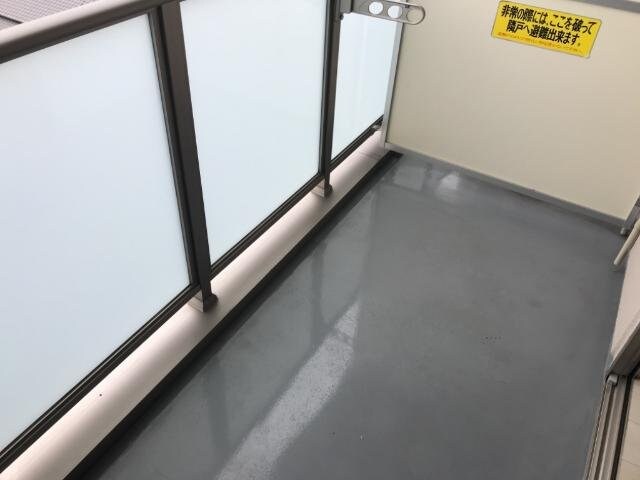 物件内観写真14　(ベランダ)