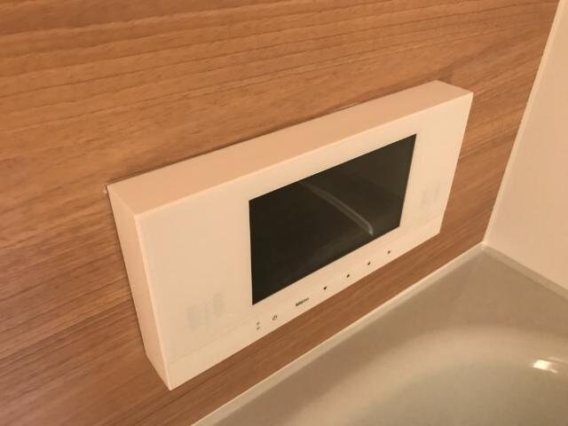 物件内観写真17　(浴室テレビ)