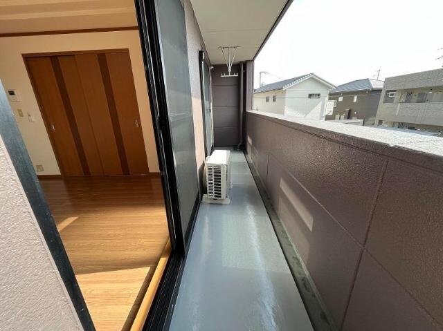 物件内観写真15　(ベランダ)
