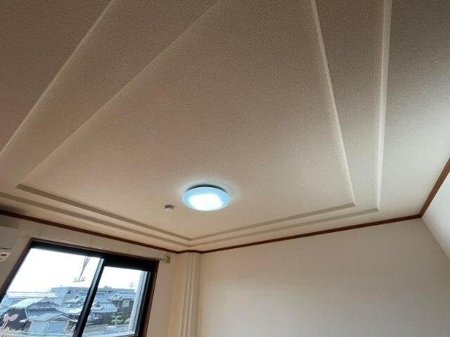 物件内観写真26　(照明器具（全室）)
