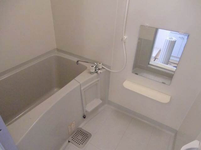 物件内観写真4　(バス／シャワールーム等)