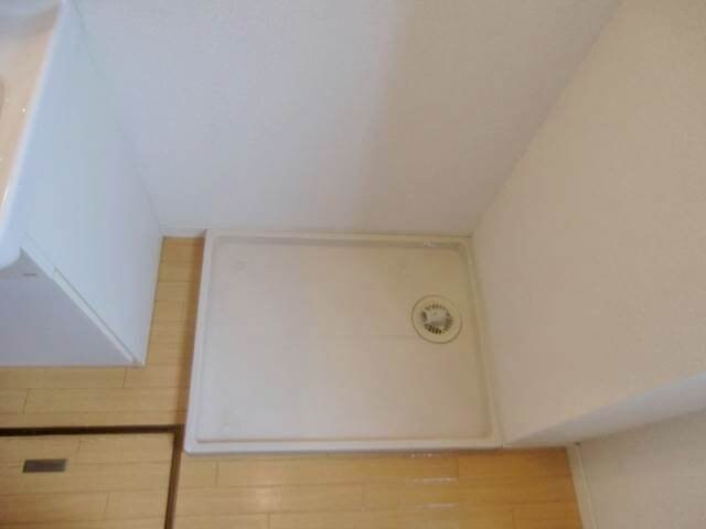 物件内観写真11　(洗濯パン)