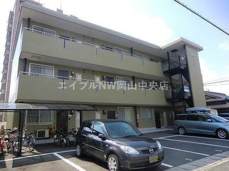 Real西古松外観写真