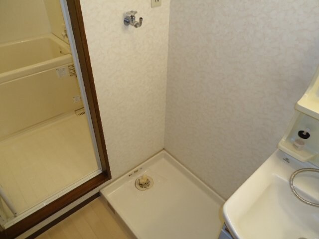 物件内観写真19　(洗濯機置場)