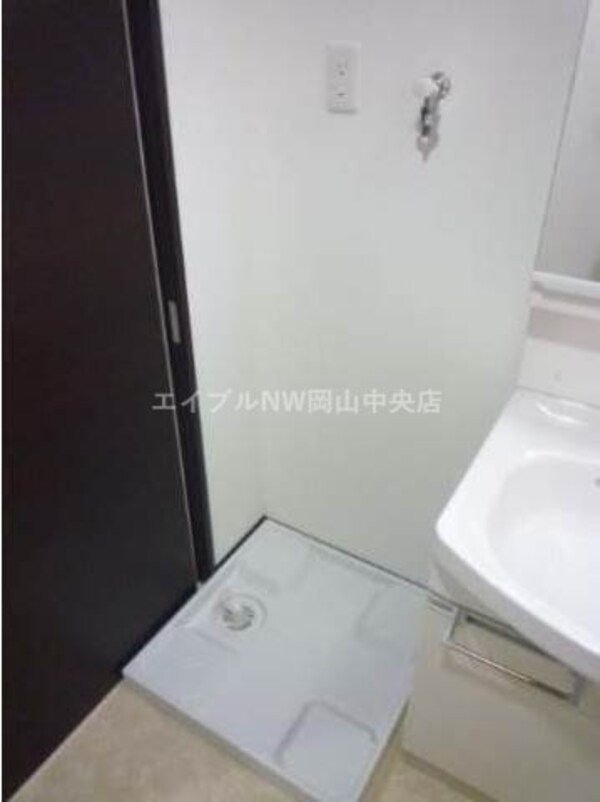洗面所(洗濯パン)