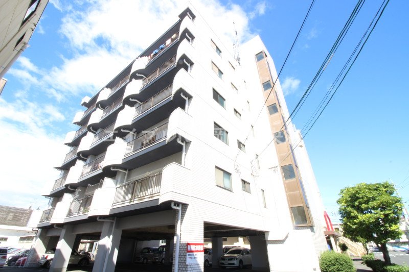 グランデュール今1号館