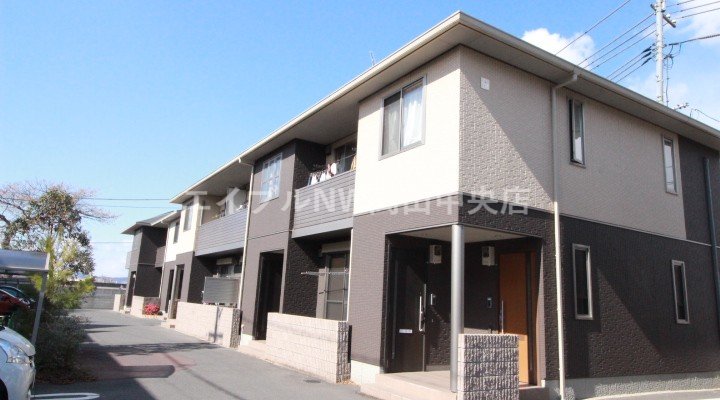ヴィラージュ　弐番館
