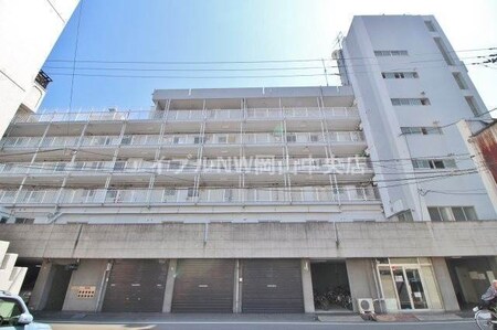 ニュー岡ビルマンション外観写真