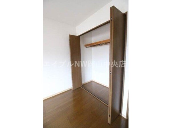 収納(同タイプのお部屋の写真です)