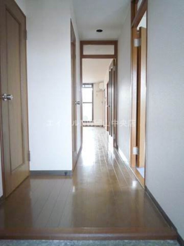 玄関(玄関)