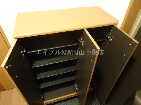収納(下駄箱)