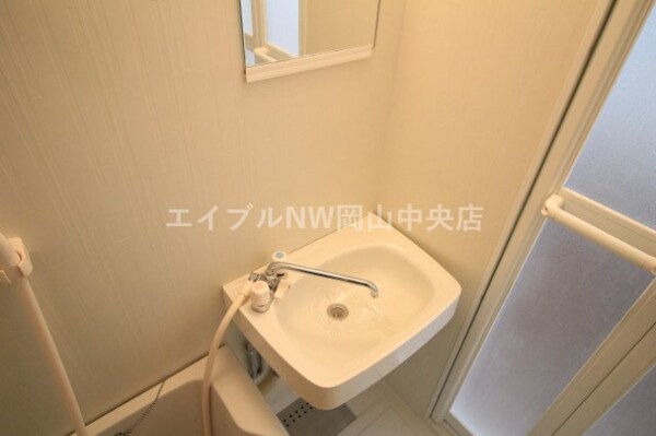 同物件別部屋の写真です