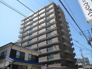 セレスト東島田外観写真