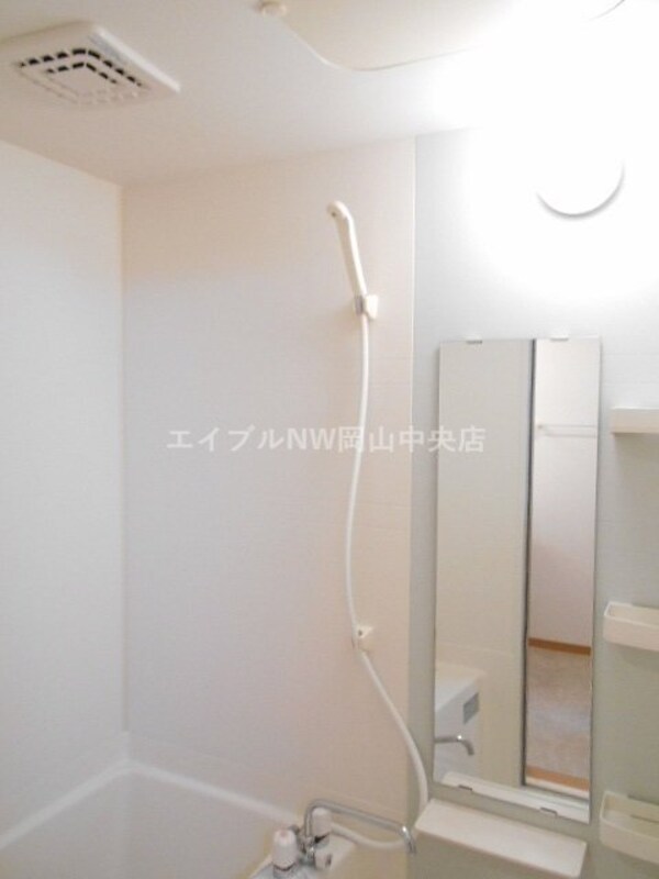 バス／シャワールーム等